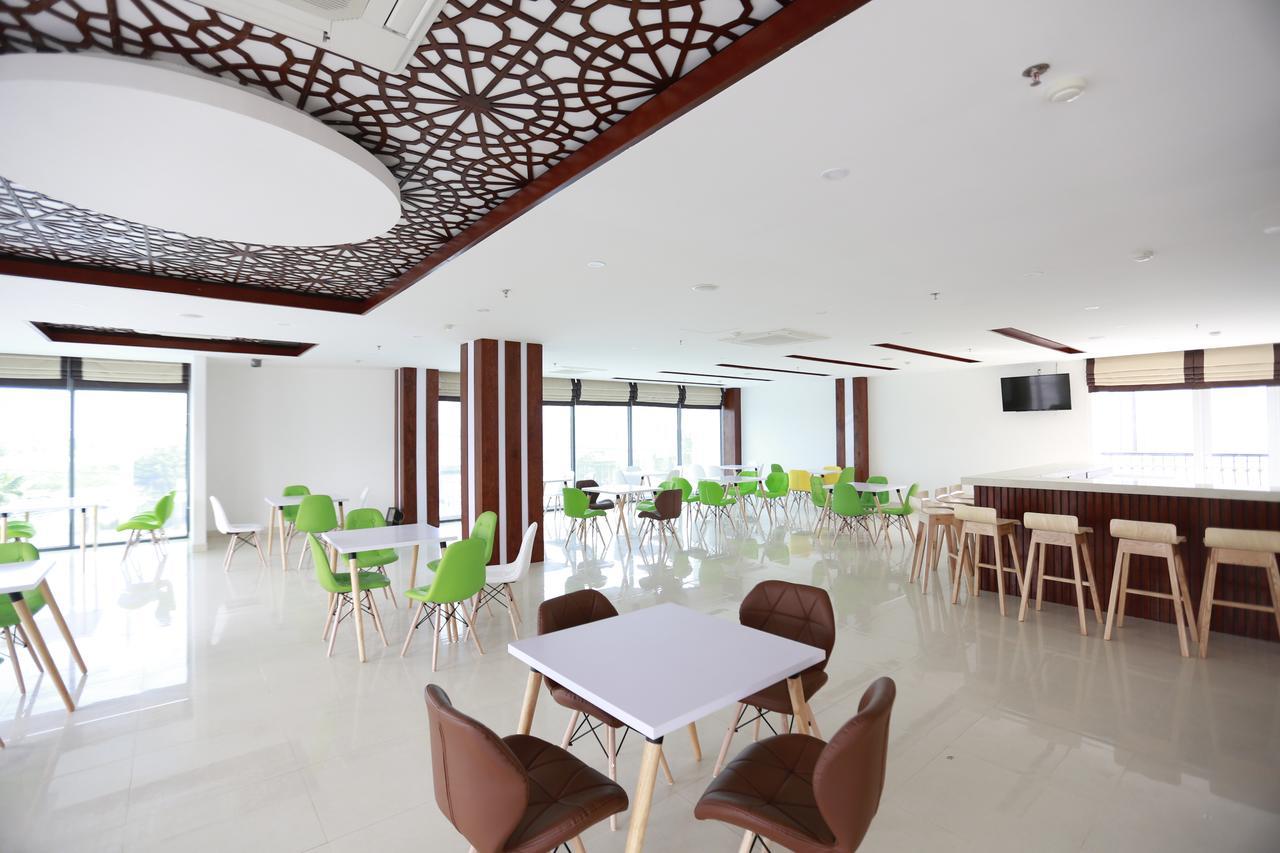 Aha Golden Dragon Hotel นิญบิ่ญ ภายนอก รูปภาพ